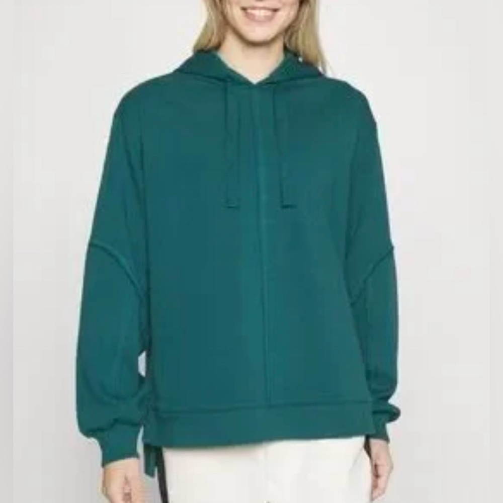 Sweaty Betty Revive Hoodie In Deep Emerald Green, Relaxed Fit, Ribbed Details, 8